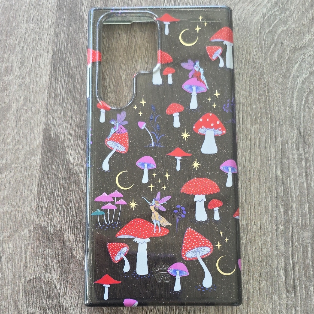 S23 ULTRA Velvet Caviar Fairy Mushroom Pattern Phone Case